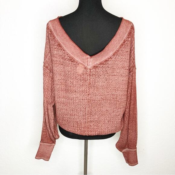 We the Free wash out maroon waffle knit balloon sleeve top size Extra Small XS - Picture 2 of 14